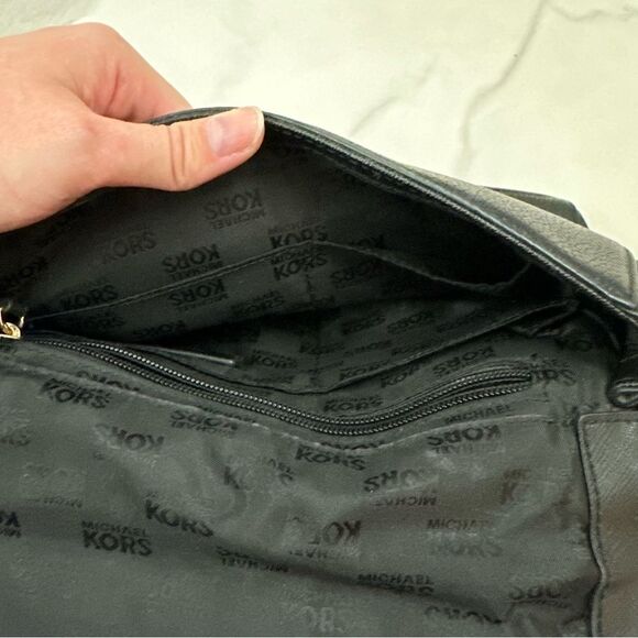 MICHAEL Michael Kors Pebbled Black Leather Callie Top Handle Bag - Picture 11 of 16